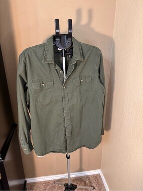 Vintage Wrangler Olive Green Long-Sleeve Button-Down Shirt